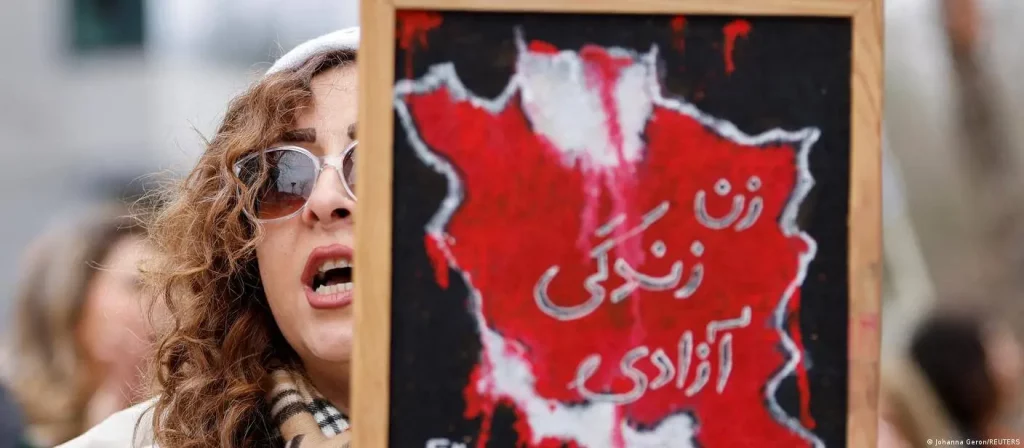 مەرگی ژنێک لە زیندانی سنە